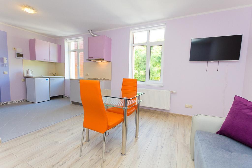 Ecolive Aparthotel Riga Extérieur photo